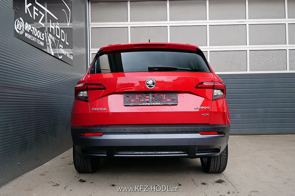 Skoda Karoq 2,0 TDI SCR 4×4 Style DSG Aut. Image 4