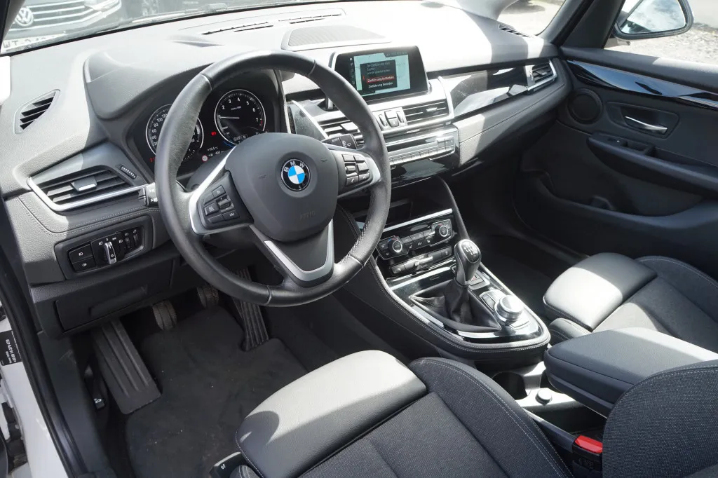 BMW 216 GRAN TOURER I SPORT LINE*NAVI*UPE 40.840¤ Image 5